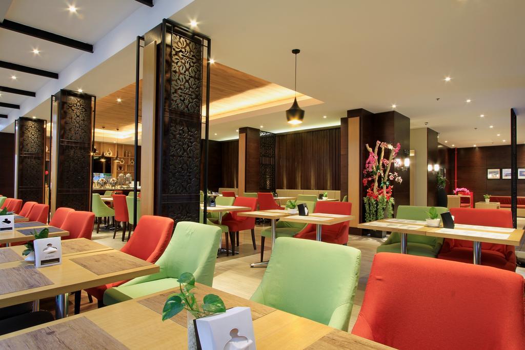 Ohana Hotel Kuta Kuta Lombok Exterior foto