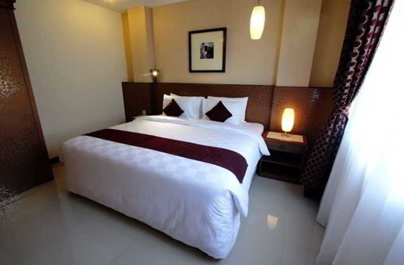 Ohana Hotel Kuta Kuta Lombok Exterior foto